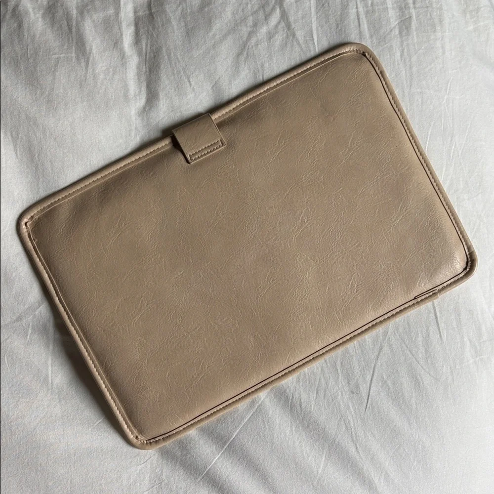 Beis laptop sleeve